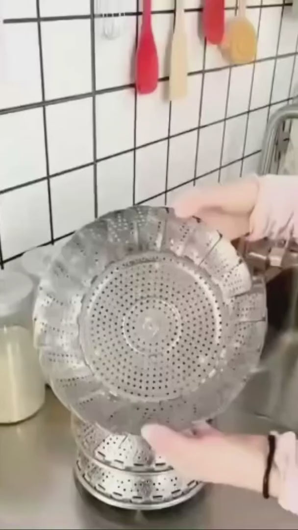 Stainless Steel Folding Vegetable Steamer