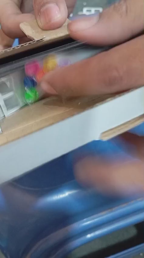 LED Light-Up Writing Board – Reusable Glowing Message Display (15×15 cm).
